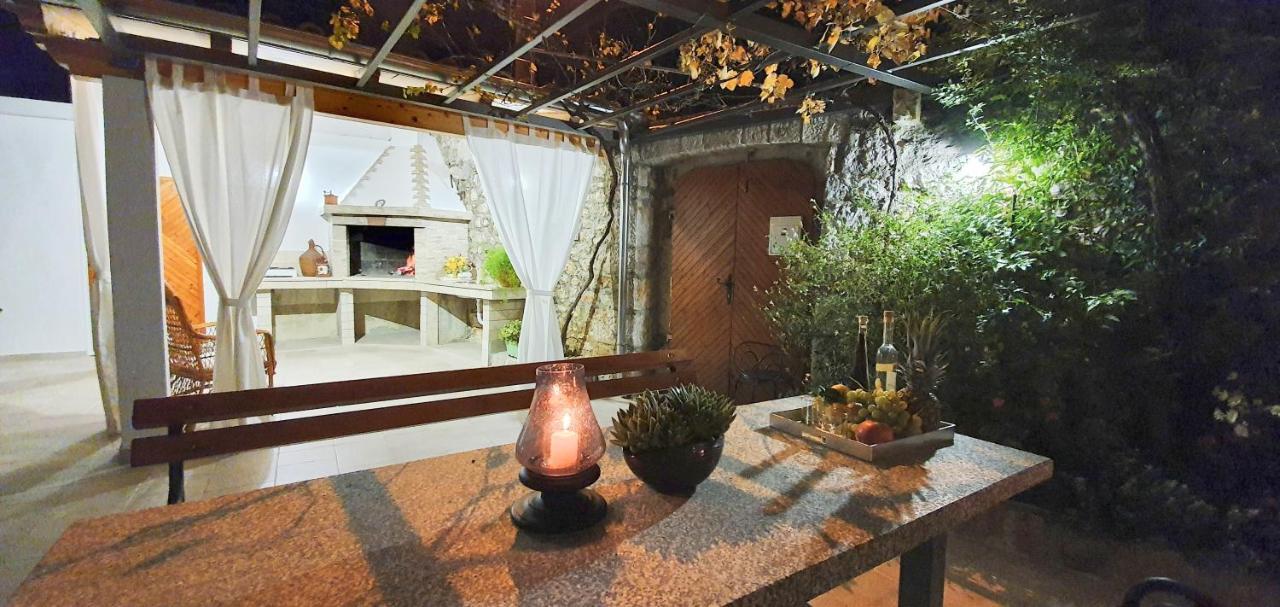 Barac Rural Holiday Home Grizane-Belgrad Ngoại thất bức ảnh